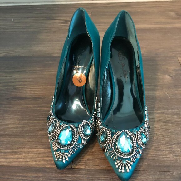Emerald Jeweled Stiletto Heels size 8M - Picture 7 of 7